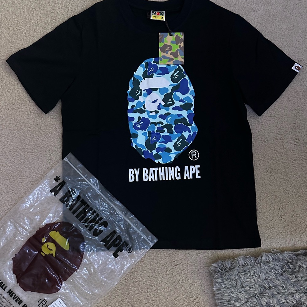 A Bathing Ape Black and Blue Graphic T-Shirt - Picture 1 of 8